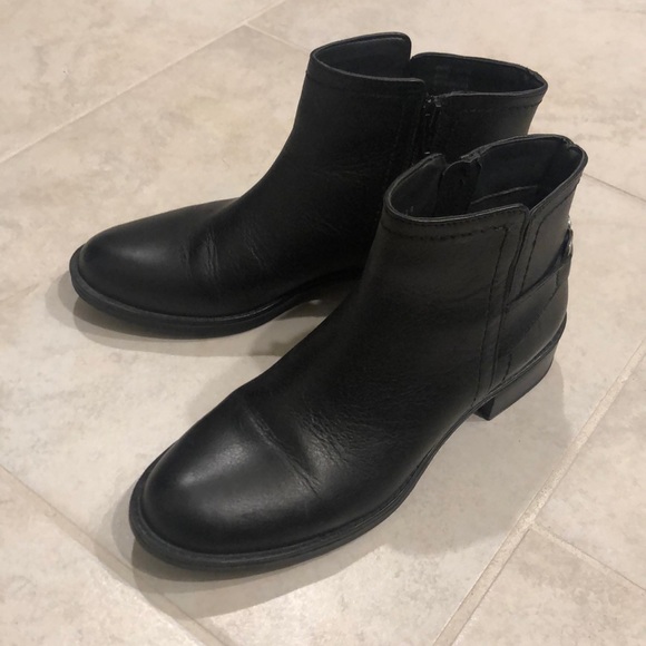 Boots - Picture 5 of 5